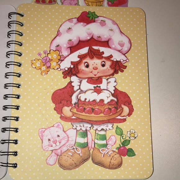 Strawberry Shortcake Tabbed Journal Notebook brand new - Picture 4 of 8
